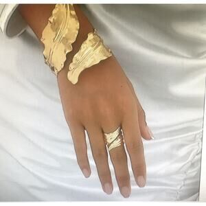 Mary Kay Gold Necklace Elegant Statement Jewelry